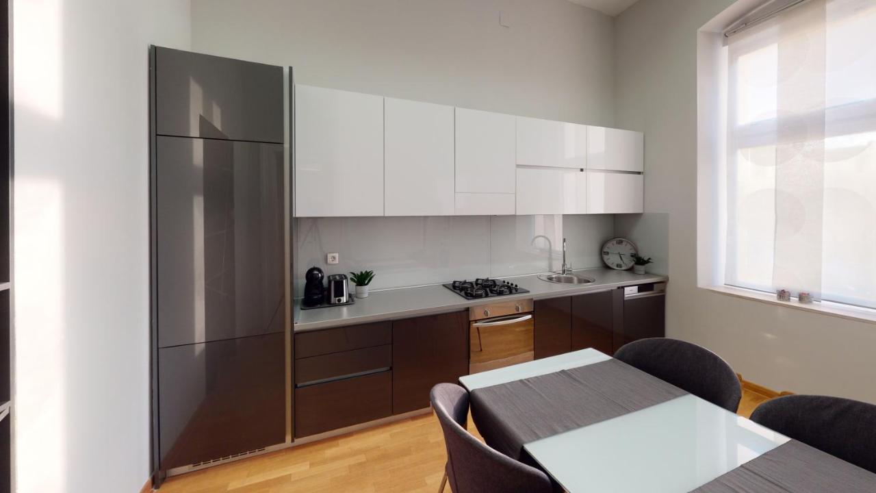 La Dolce Vita Zagreb, Centrally Located & Spacious Apartamento Exterior foto