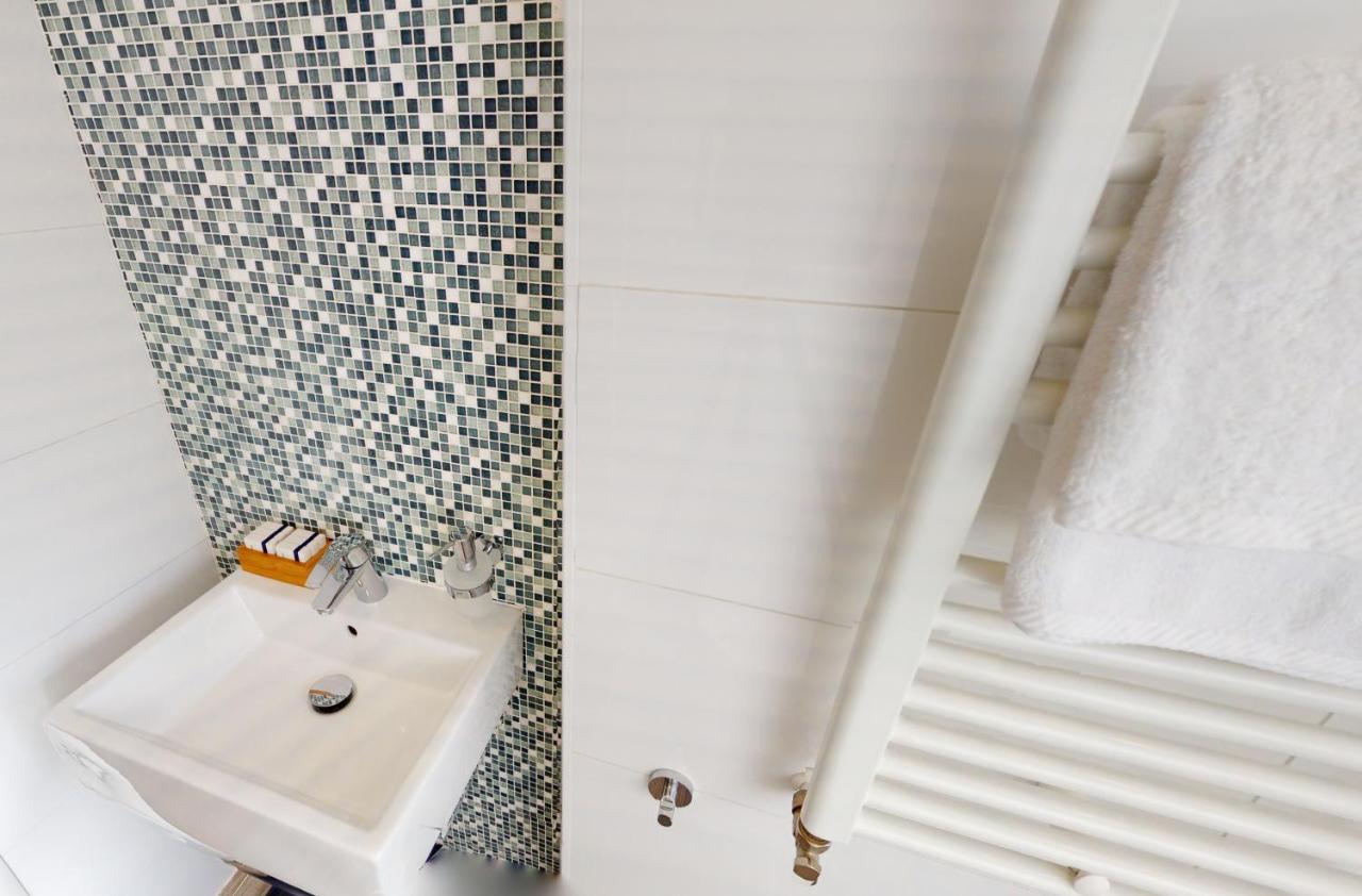 La Dolce Vita Zagreb, Centrally Located & Spacious Apartamento Exterior foto